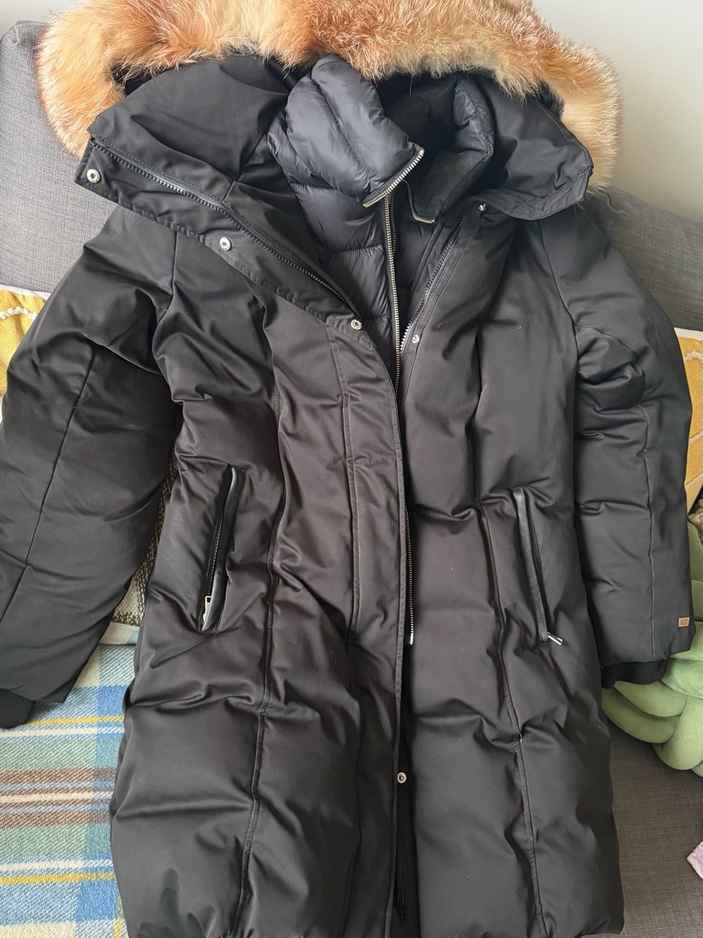 Soia & Kyo Women's Black Down Coat with Real Fur Trim (Size L)